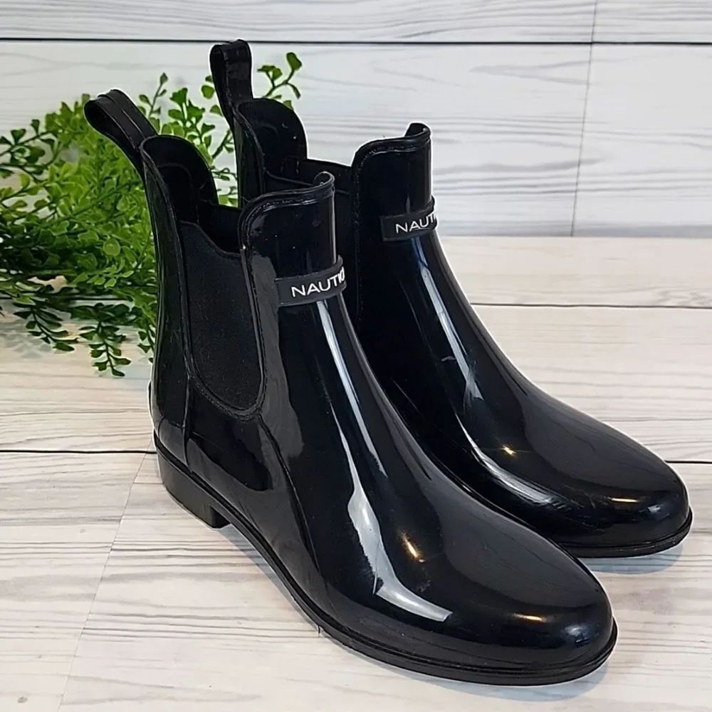 Naitica Windsail Ankle Boots In Black Womens Size 7